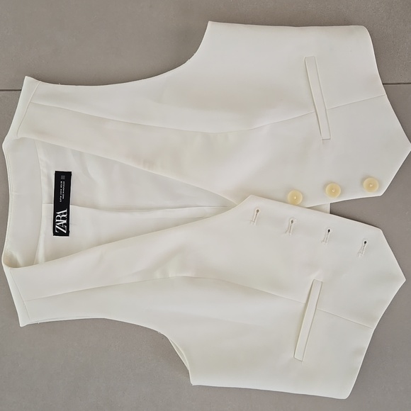 NWOT! Zara White Blue Button Down Vest Size M - Picture 2 of 5